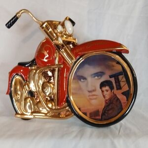 Bradford Exchange Elvis Heartbreaker Dreams of Passion Collection